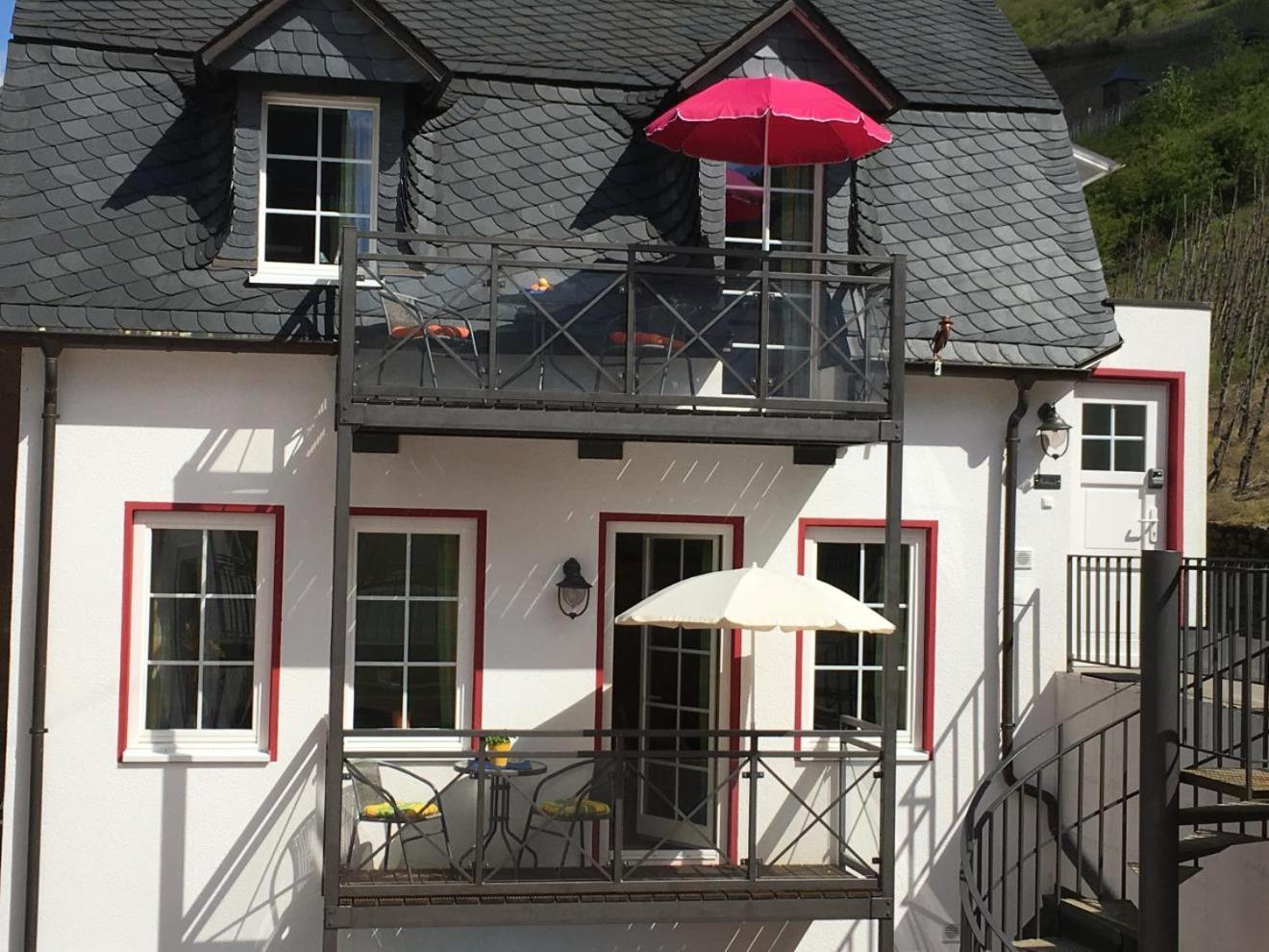 Mosel Ferienhaus Reblaus Zell Eksteriør billede
